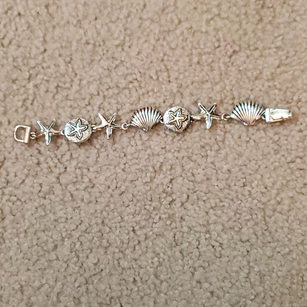 Silver tone beachy bracelet